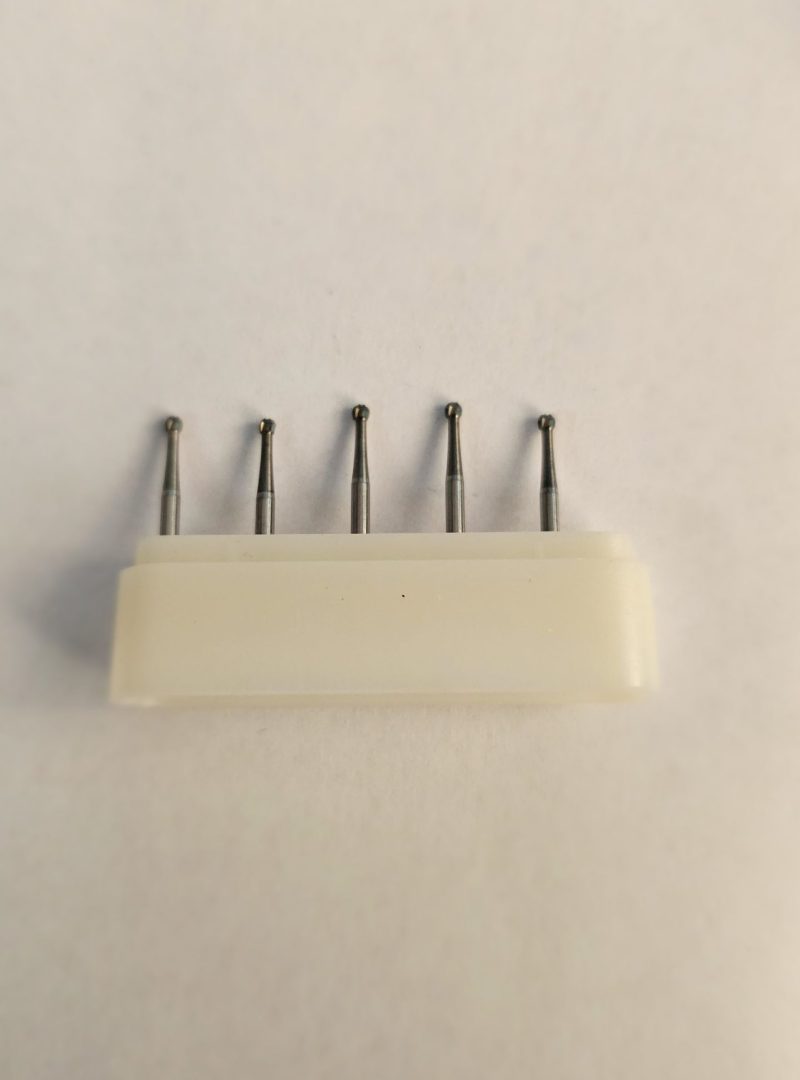 FREZE ROTUNDE 1,6 MM REPARATII PARBRIZE -Fisuri Liniare 5 BUC/SET